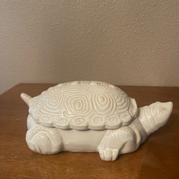 Vintage Pottery Oven Baking Casserole Tureen Dish - Picture 2 of 15